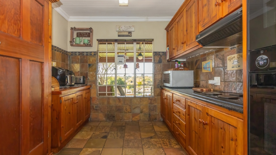 4 Bedroom Property for Sale in Kroonstad Rural Free State